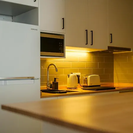 Apartment Azimute4 T0 Moderno Centro Historico Angra