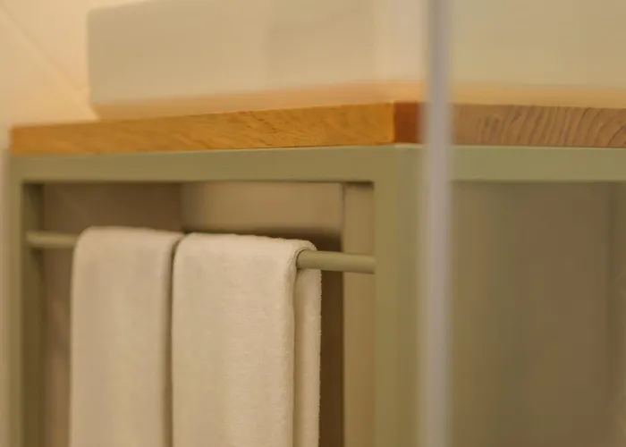 Azimute 4 - T0 Moderno Centro Historico Angra * Angra do Heroismo